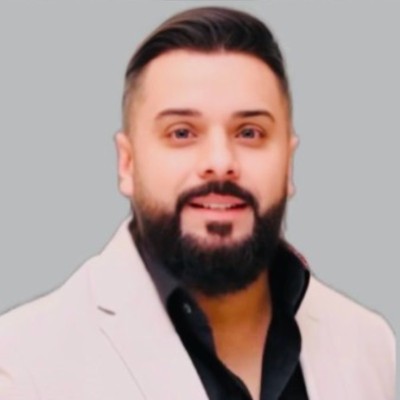 Abbas Khan 
